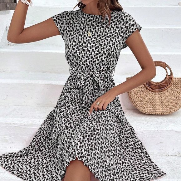 MODA ME COUTURE Dresses & Skirts - Black Womens Allover Print Batwing Sleeve Belted Dress